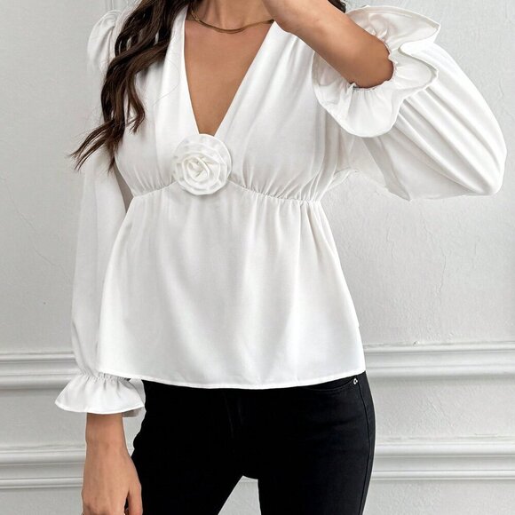 White Casual Women's Solid Color French Style Elegant Loose Fit V-Neck Shirt - Picture 4 of 7
